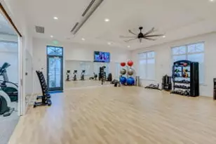 10546 Northbrook Cir, Palm Beach Gardens, FL 33412 - Photo 45