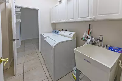 710 SE Essex Drive, Port Saint Lucie, FL 34984 - Photo 17