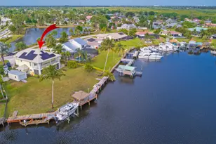 710 SE Essex Dr, Port Saint Lucie, FL 34984 - Photo 31