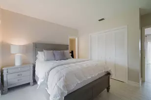 11355 Pond View Dr, Wellington, FL 33414 - Photo 13