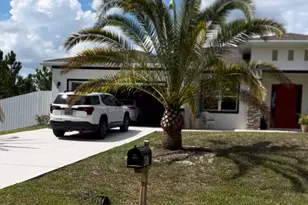 457 Halifax St SW, Palm Bay, FL 32908 - Photo 3