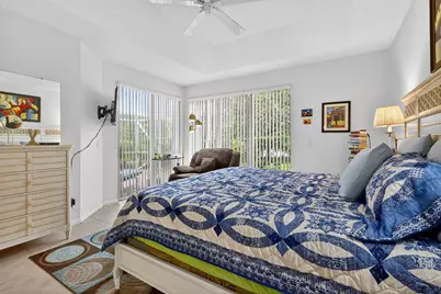 4737 Carlton Golf Drive, Lake Worth, FL 33449 - Photo 9