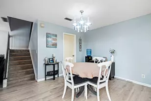 9 Atrium Cir, Atlantis, FL 33462 - Photo 3