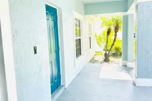 549 SW Prater Ave, Port Saint Lucie, FL 34953 - Photo 5