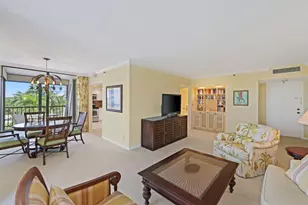 6845 Willow Wood Dr, Boca Raton, FL 33434 - Photo 7