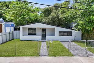 860 NW 70th St, Miami, FL 33150 - Photo 23