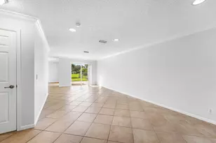 3256 Commodore Ct, West Palm Beach, FL 33411 - Photo 13