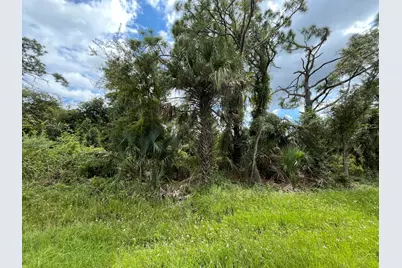 15501 Whitehall Avenue, Port Charlotte, FL 33953 - Photo 5