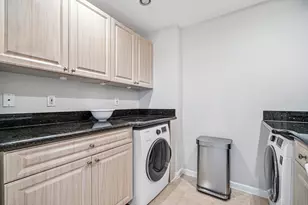 2040 Greenview Shores Blvd, Wellington, FL 33414 - Photo 9