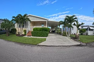 6119 N Ficus Ln, Lantana, FL 33462 - Photo 1