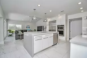 22504 W Esplanada Circle, Boca Raton, FL 33433 - Photo 11