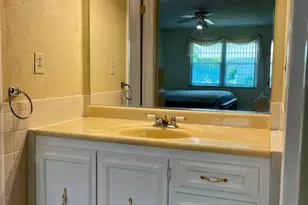 910 Savannas Point Dr, Fort Pierce, FL 34982 - Photo 13