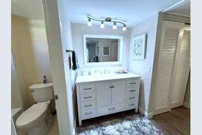 5580 S Tamberlane Circle, Unit #235, Palm Beach Gardens, FL 33418 - Photo 19