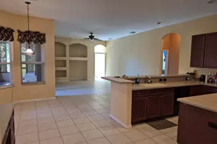 738 SE Lansdowne Ave, Port Saint Lucie, FL 34983 - Photo 19