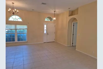 738 SE Lansdowne Avenue, Port Saint Lucie, FL 34983 - Photo 7