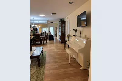 143 Lake Susan Drive, West Palm Beach, FL 33411 - Photo 9