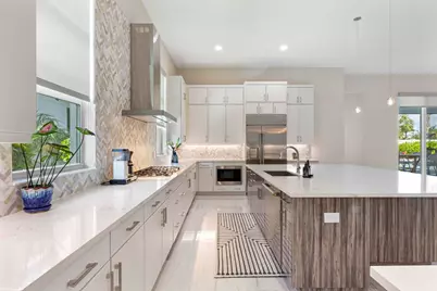 9372 Coral Isles Circle, Palm Beach Gardens, FL 33412 - Photo 13