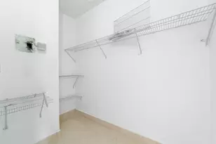 8022 NW 114th Pl, Doral, FL 33178 - Photo 17