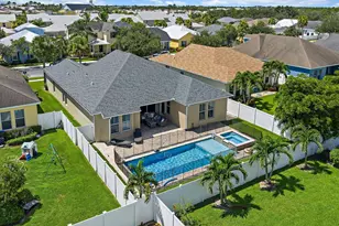 10492 SW Sarah Way, Port Saint Lucie, FL 34987 - Photo 37