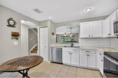 6085 Reynolds Street, West Palm Beach, FL 33411 - Photo 7