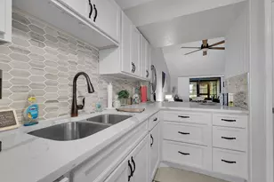 1518 SE Dewberry Ct, Port Saint Lucie, FL 34952 - Photo 13