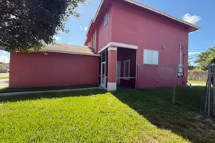 1390 W 33rd St, Riviera Beach, FL 33404 - Photo 5