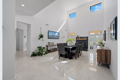 8738 Marlamoor Lane, Palm Beach Gardens, FL 33412 - Photo 13