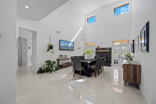 8738 Marlamoor Ln, Palm Beach Gardens, FL 33412 - Photo 13