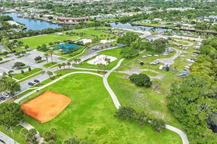 517 Gulf Rd, North Palm Beach, FL 33408 - Photo 45