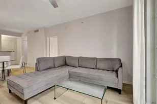 630 S Sapodilla Ave, West Palm Beach, FL 33401 - Photo 5