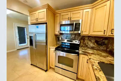 843 Flanders R, Delray Beach, FL 33484 - Photo 1