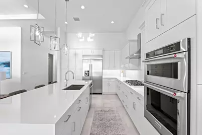 10099 Regency Way, Palm Beach Gardens, FL 33412 - Photo 5