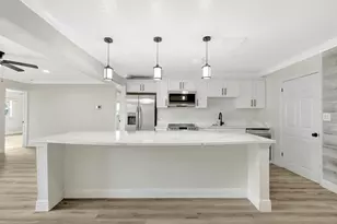 3701 S Ave, Fort Pierce, FL 34947 - Photo 11