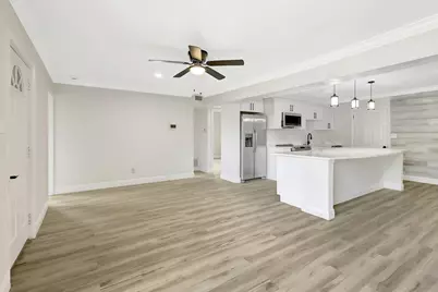 3701 S Avenue, Fort Pierce, FL 34947 - Photo 9