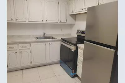 182 Farnham H, Deerfield Beach, FL 33442 - Photo 9