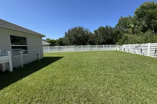 5252 NW E Piper Cir, Port Saint Lucie, FL 34986 - Photo 33