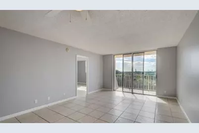 500 Executive Center Drive, Unit #5-A, West Palm Beach, FL 33401 - Photo 3