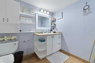 808 Wright Dr, Lake Worth, FL 33461 - Photo 15