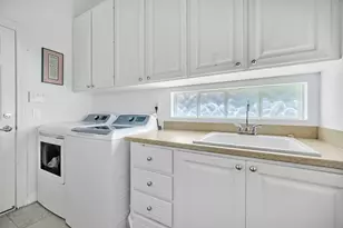 8188 Rosalie Ln, Wellington, FL 33414 - Photo 17