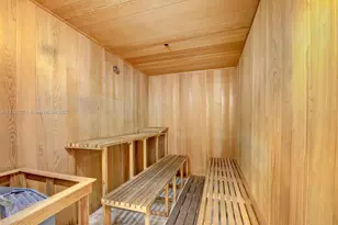 1610 Presidential Way, West Palm Beach, FL 33401 - Photo 17