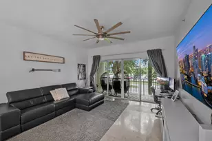 1610 Presidential Way, West Palm Beach, FL 33401 - Photo 1