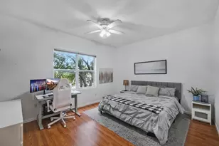 1610 Presidential Way, West Palm Beach, FL 33401 - Photo 9