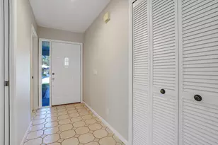 12726 SE Pinehurst Ct, Hobe Sound, FL 33455 - Photo 7