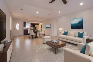13867 Eastpointe Way, Palm Beach Gardens, FL 33418 - Photo 7
