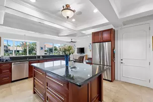 917 Iris Dr, Delray Beach, FL 33483 - Photo 11