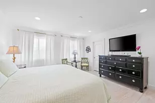 917 Iris Dr, Delray Beach, FL 33483 - Photo 17