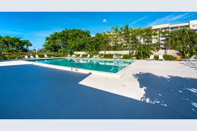 2828 Tennis Club Drive, Unit #210, West Palm Beach, FL 33417 - Photo 37