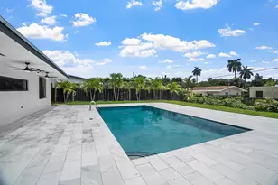 1860 NE 199th St, Miami, FL 33179 - Photo 35