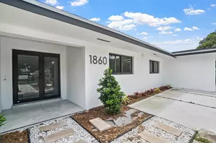 1860 NE 199th St, Miami, FL 33179 - Photo 43