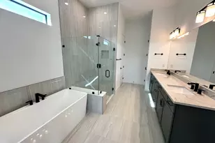 5008 Naugle Way Unit #Stellar 48, Davie, FL 33328 - Photo 13